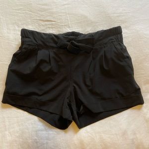 Lululemon size 4 shorts